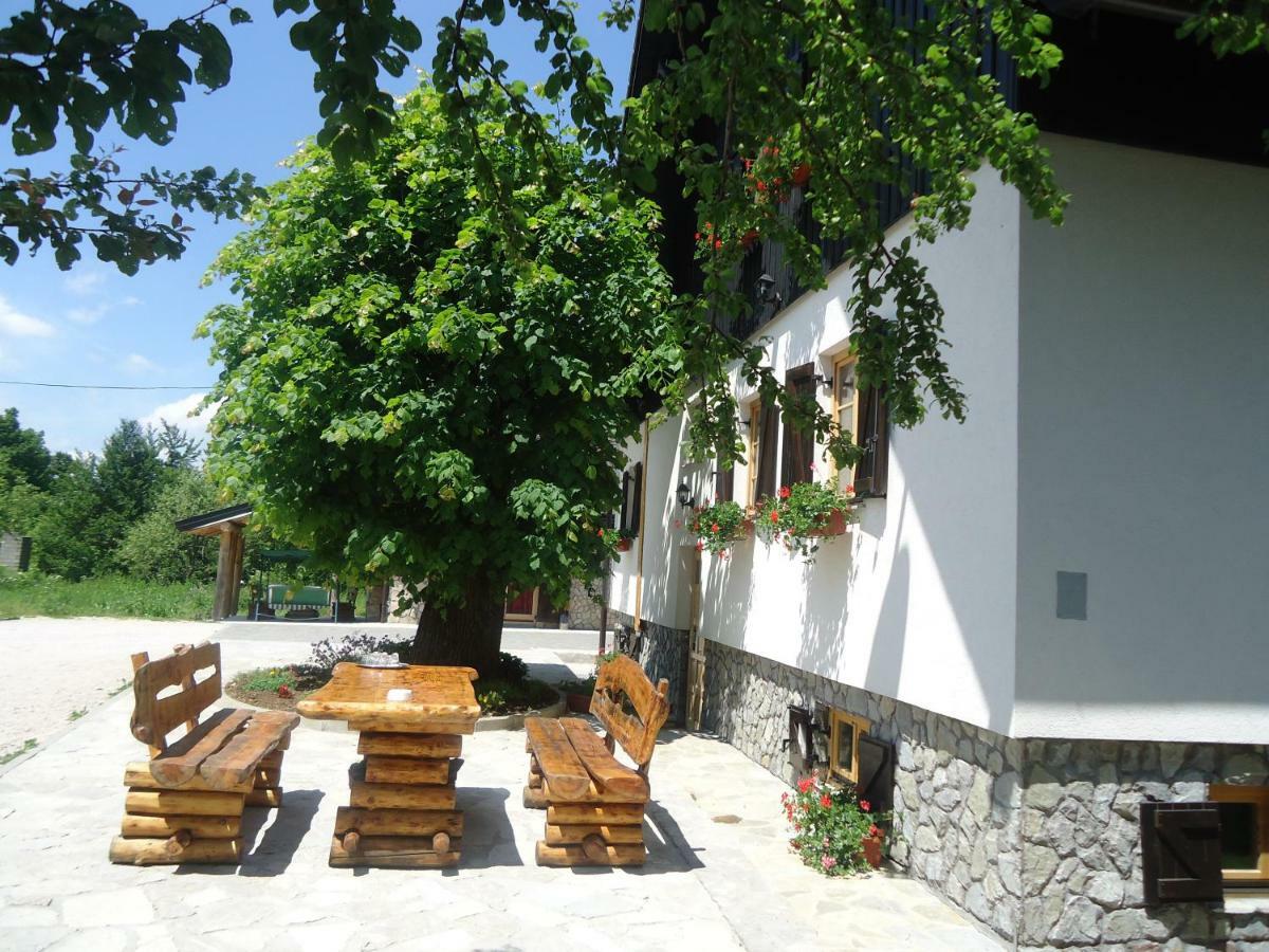 Rustic Inn River 2 Plitvička Jezera Exterior foto